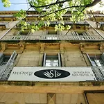 San Ignacio Centro بيت ضيافة 2*